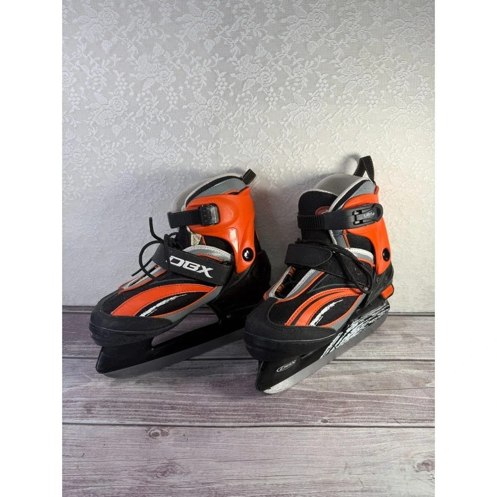 DBX‎ Boys/Girls Adjustable Ice Skates Size (1-4) youth/kids